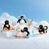 Baby Molly × Pingu Happy Fishing-serien – Vinylplyschhänge Öppen ask