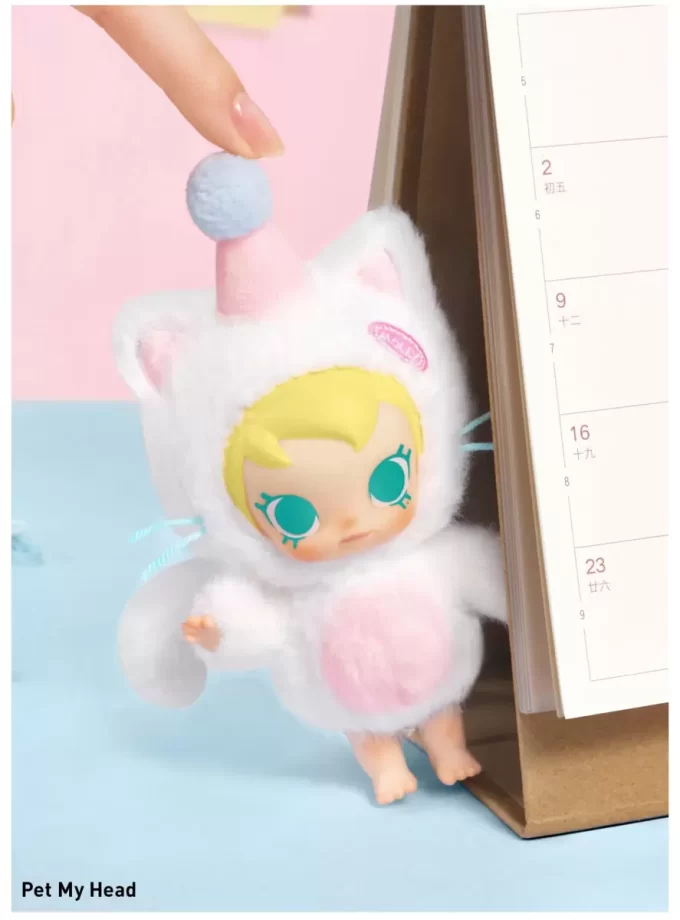 Baby Molly Pocket Friends-serien – Vinylplyschhänge Öppen ask