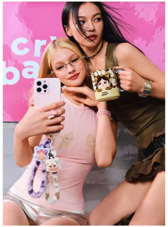 CRYBABY Wild But Cutie-serien – Telefonberlock Blindlåda
