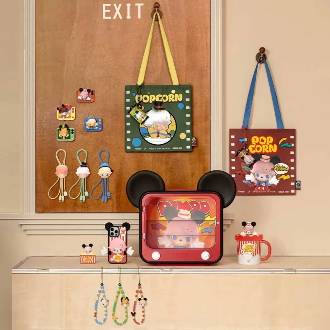 DIMOO WORLD × DISNEY-serien – Mobiltelefonrem, blindbox DIMOO WORLD × DISNEY-serien – Mobiltelefonrem, blindbox