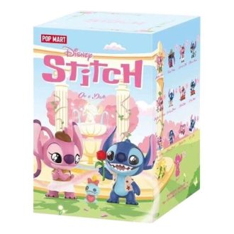 Disney Stitch On a Date-figurer med förseglat fodral (1 blindask)