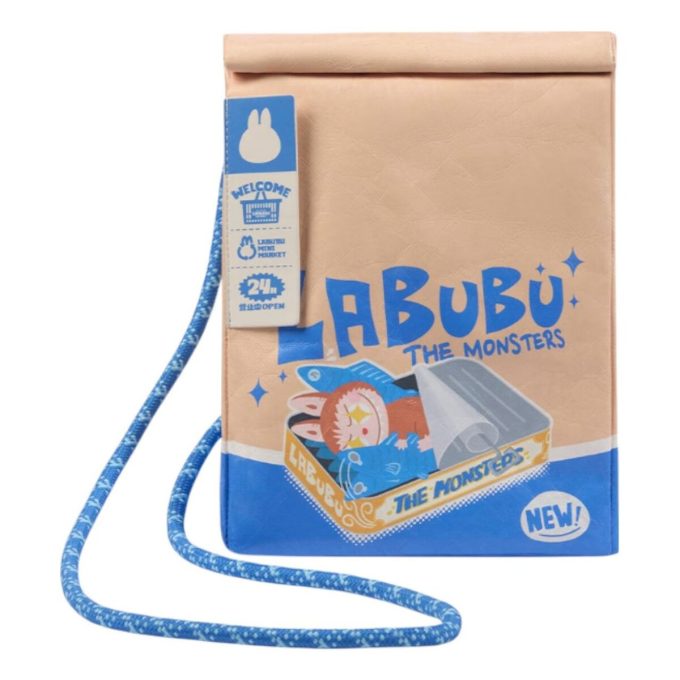 Labubu The Monsters Wacky Mart Messenger-väska