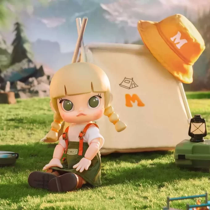 MOLLY Go Camping Actionfigur
