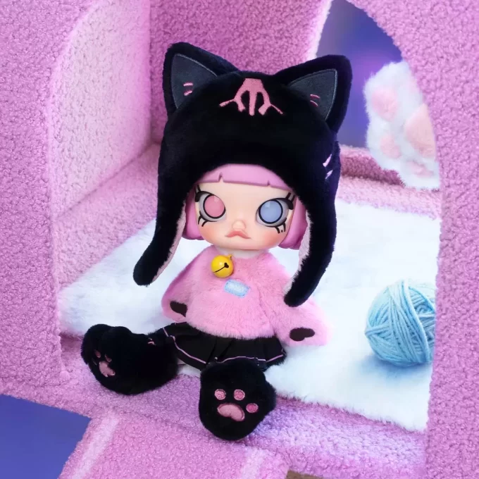 MOLLY Peekaboo 1/8 actionfigur