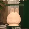 MONSTERN Hem för alver-serien – Vinyl docklampa