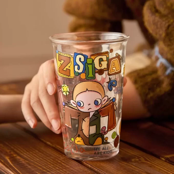 Zsiga We All Are Kids-serien – Glas (Kallvattenkopp)